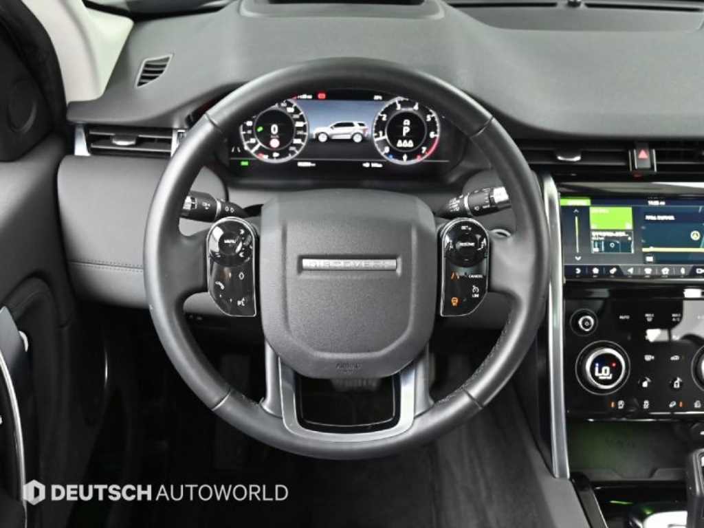 Land Rover Discovery Sport — photo 13