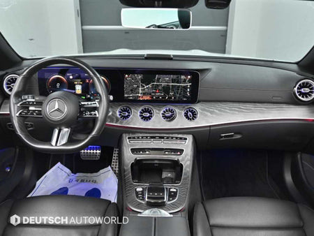 Mercedes-Benz E-Class — photo 07