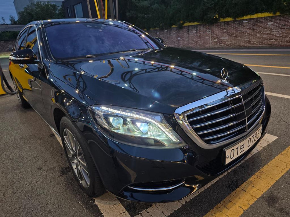 Mercedes-Benz S-Class — photo 01