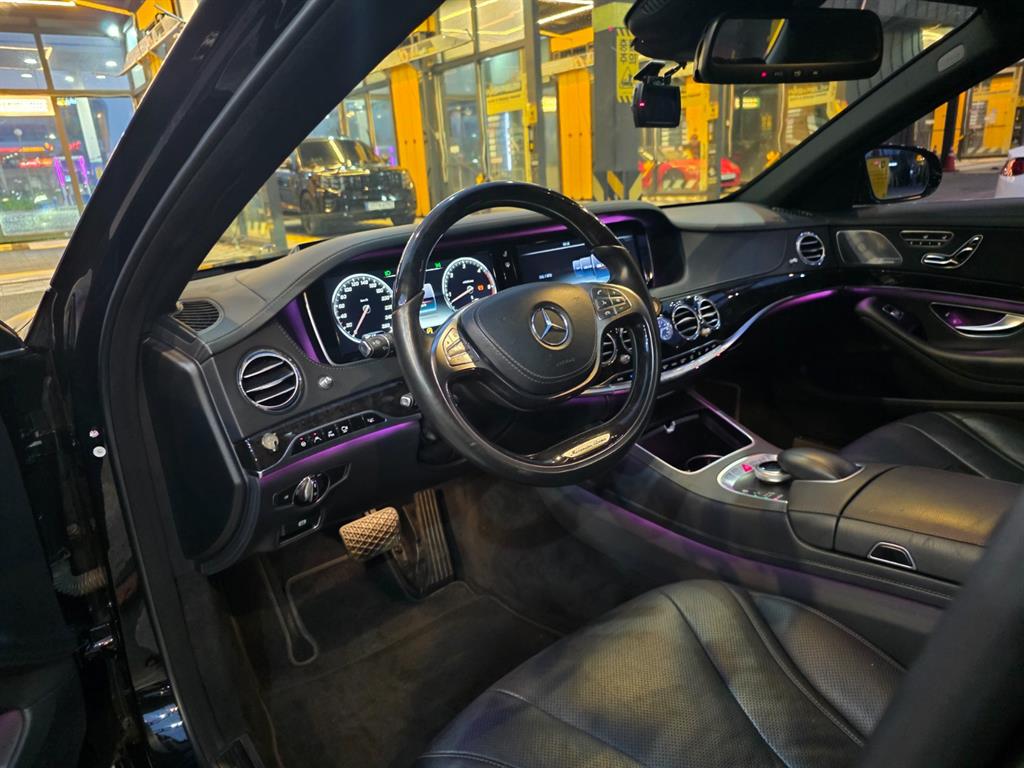Mercedes-Benz S-Class — photo 05