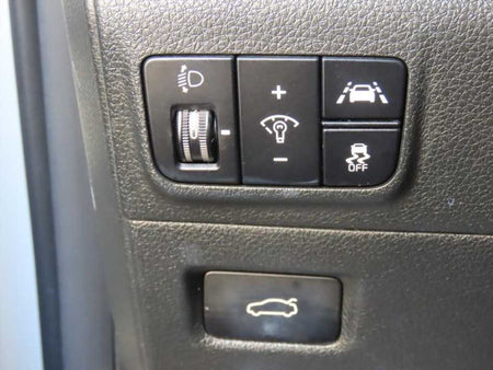Kia K5 — photo 10
