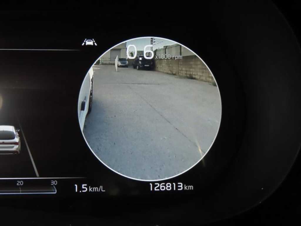 Kia K5 — photo 13