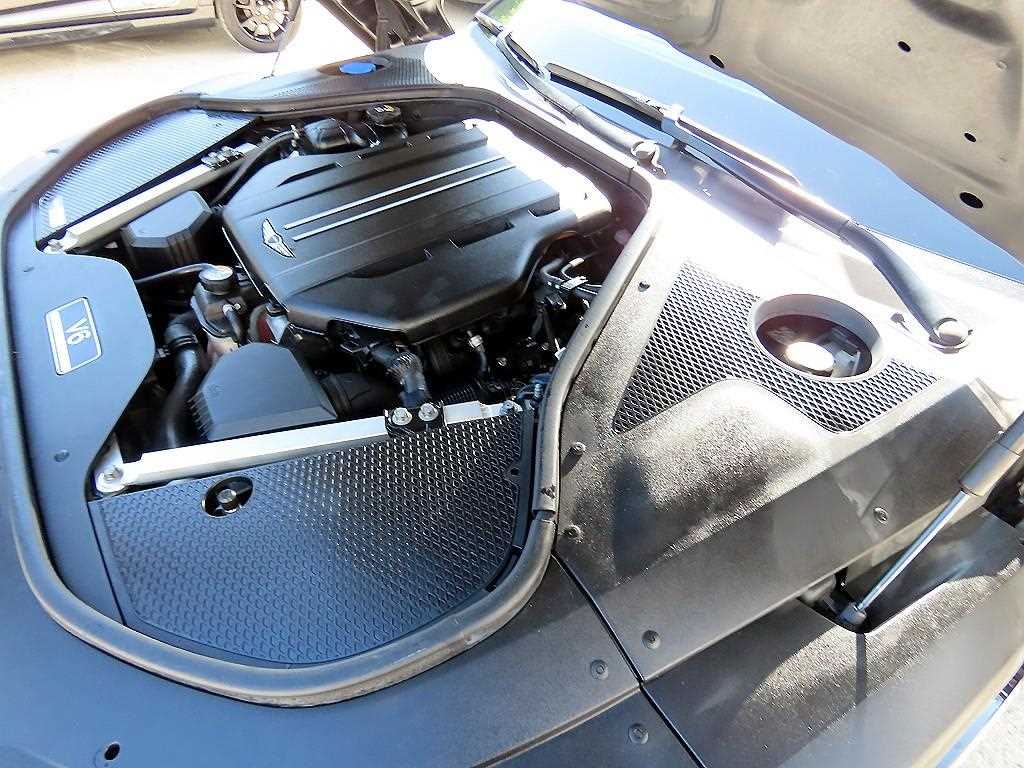 Genesis G90 — photo 19