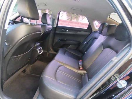 Kia K5 — photo 07