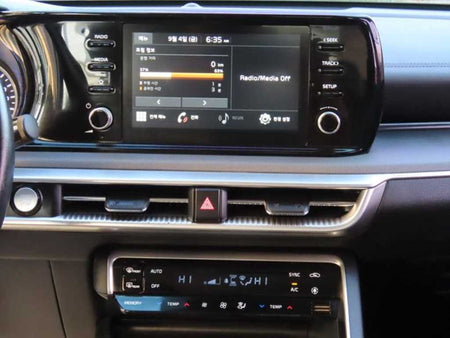 Kia K5 — photo 10