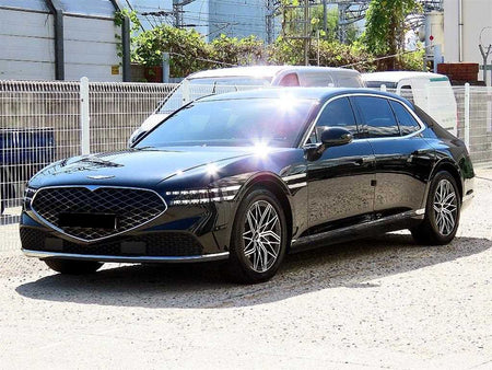 Genesis G90 — photo 02