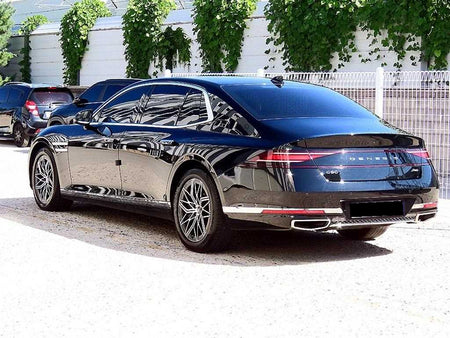 Genesis G90 — photo 03