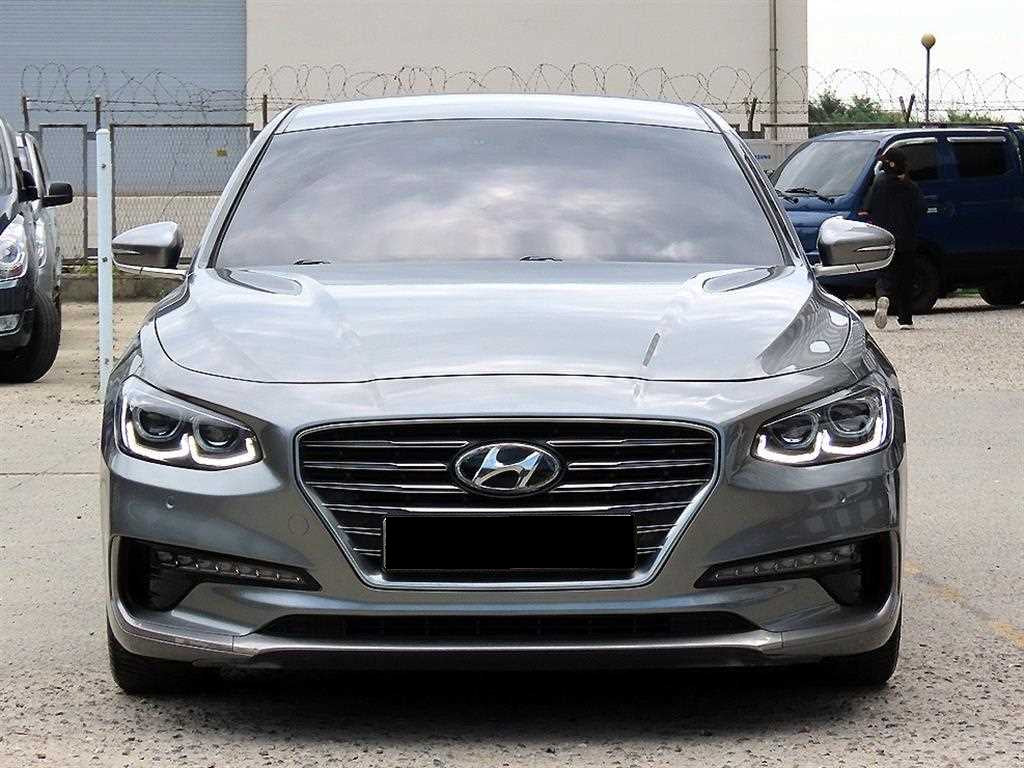Hyundai Grandeur — photo 01