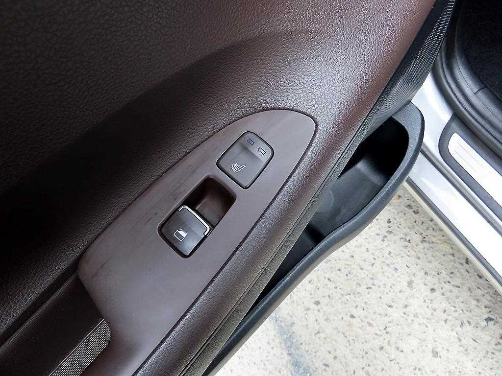 Hyundai Grandeur — photo 17