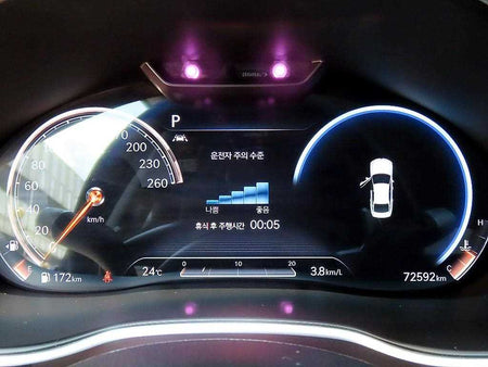 Genesis G80 — photo 09