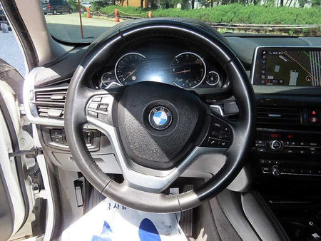 BMW X6 — photo 08