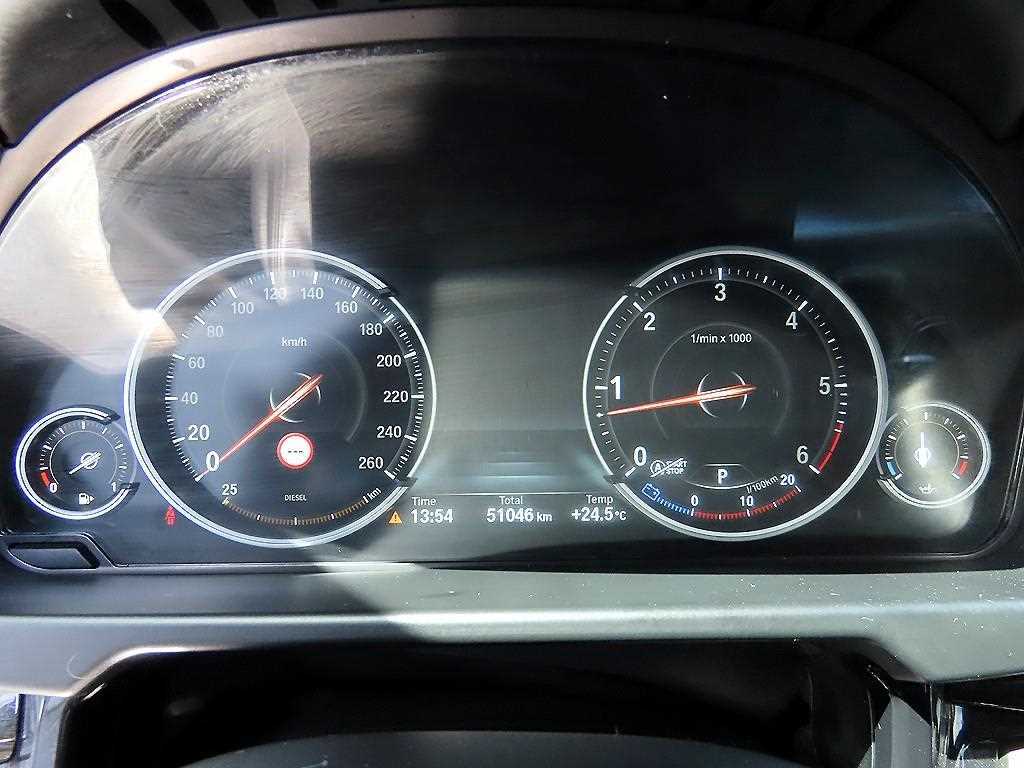 BMW X6 — photo 09