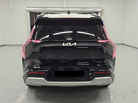 Kia EV9 — photo 03