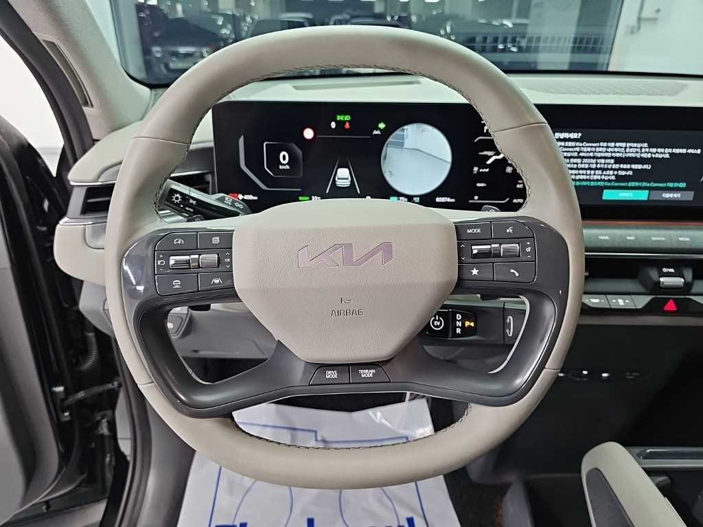 Kia EV9 — photo 09