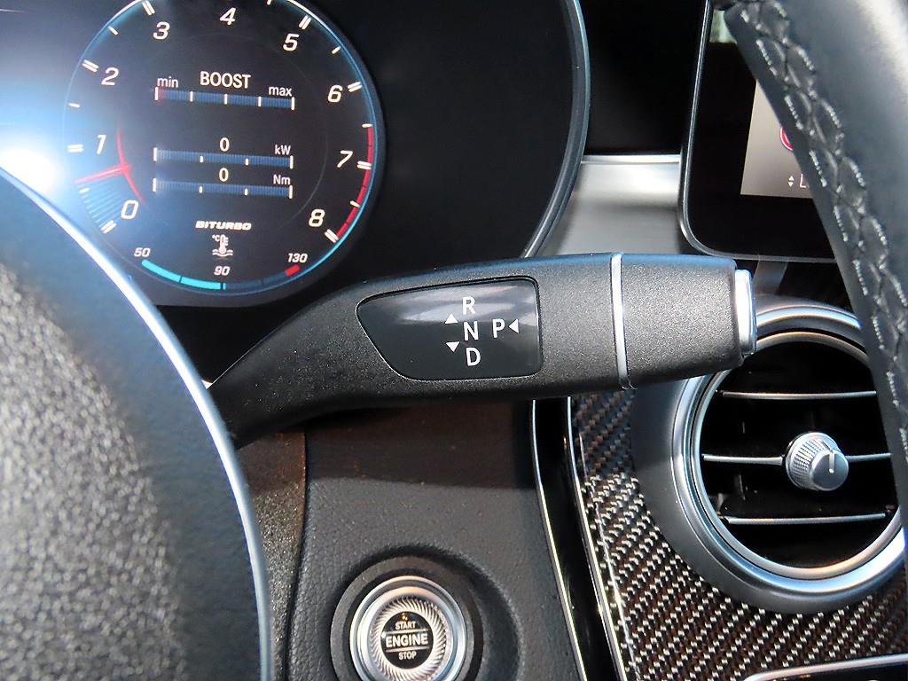 Mercedes-Benz GLC-Class — photo 11