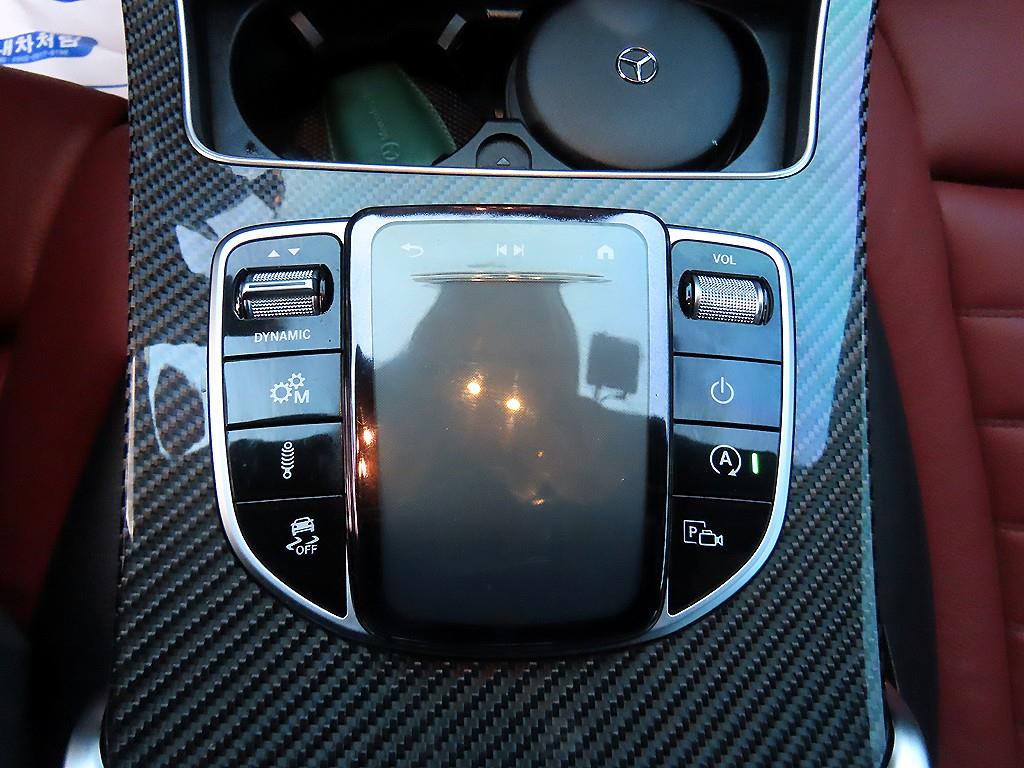Mercedes-Benz GLC-Class — photo 12
