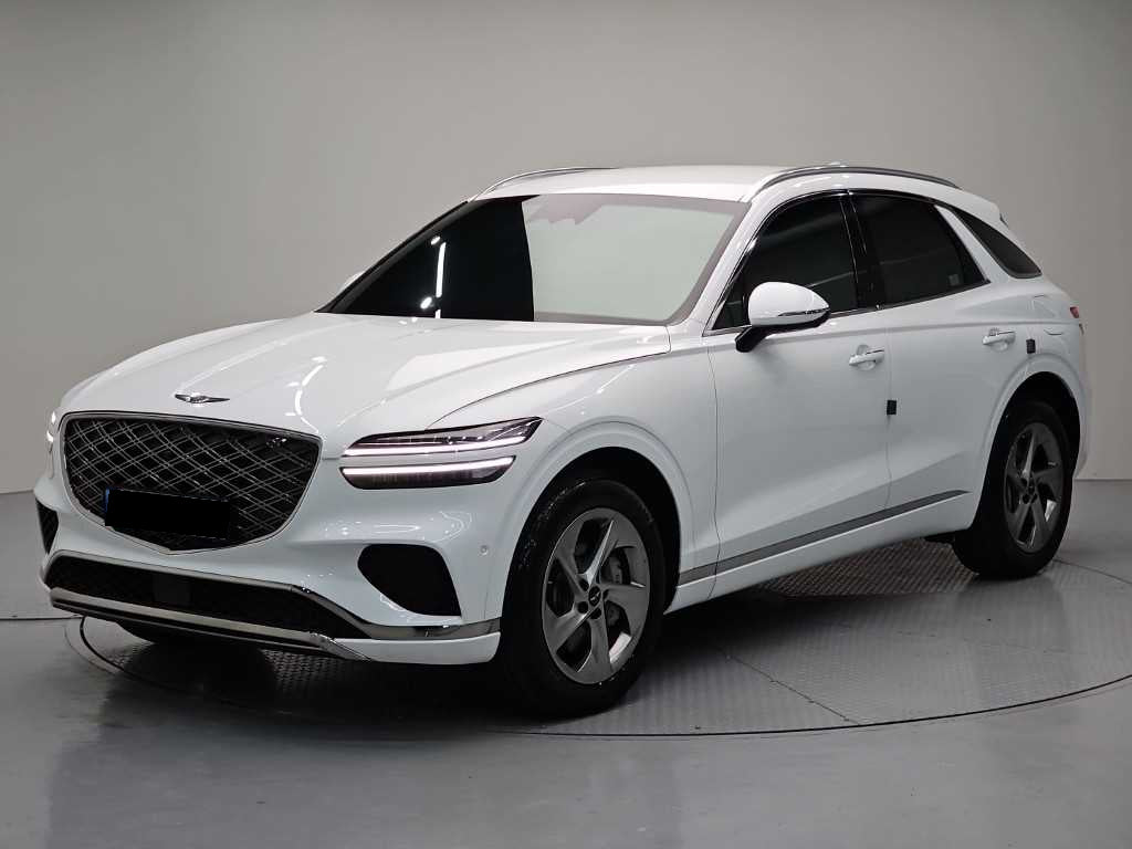 Genesis GV70 — photo 01