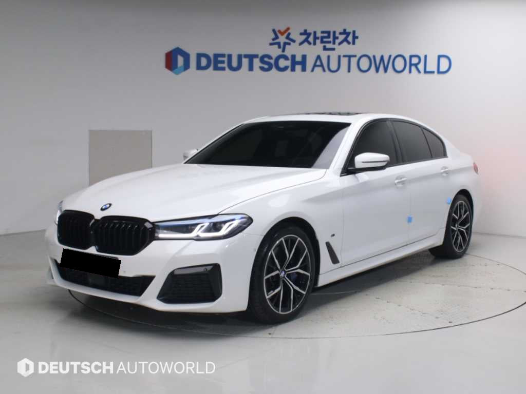 BMW 5-Series — photo 03