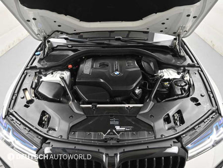 BMW 5-Series — photo 08