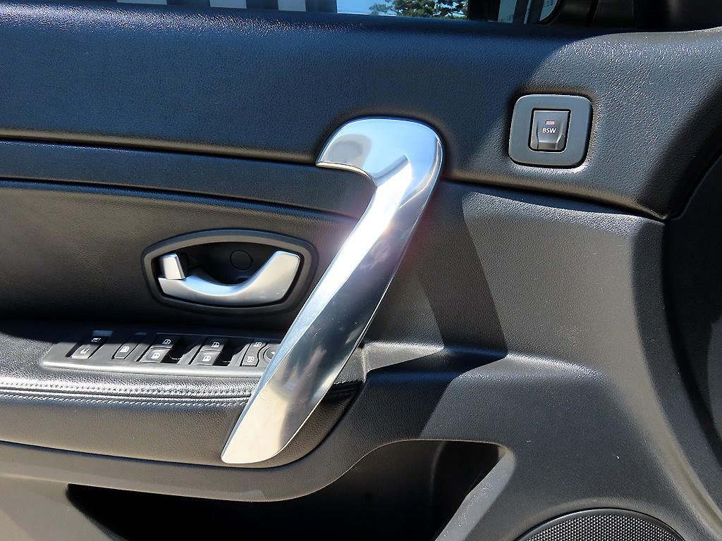 RENAULT SM5  — photo 11