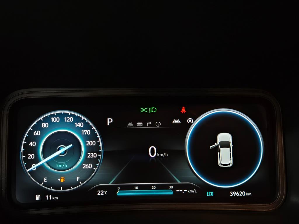 Hyundai Kona — photo 09