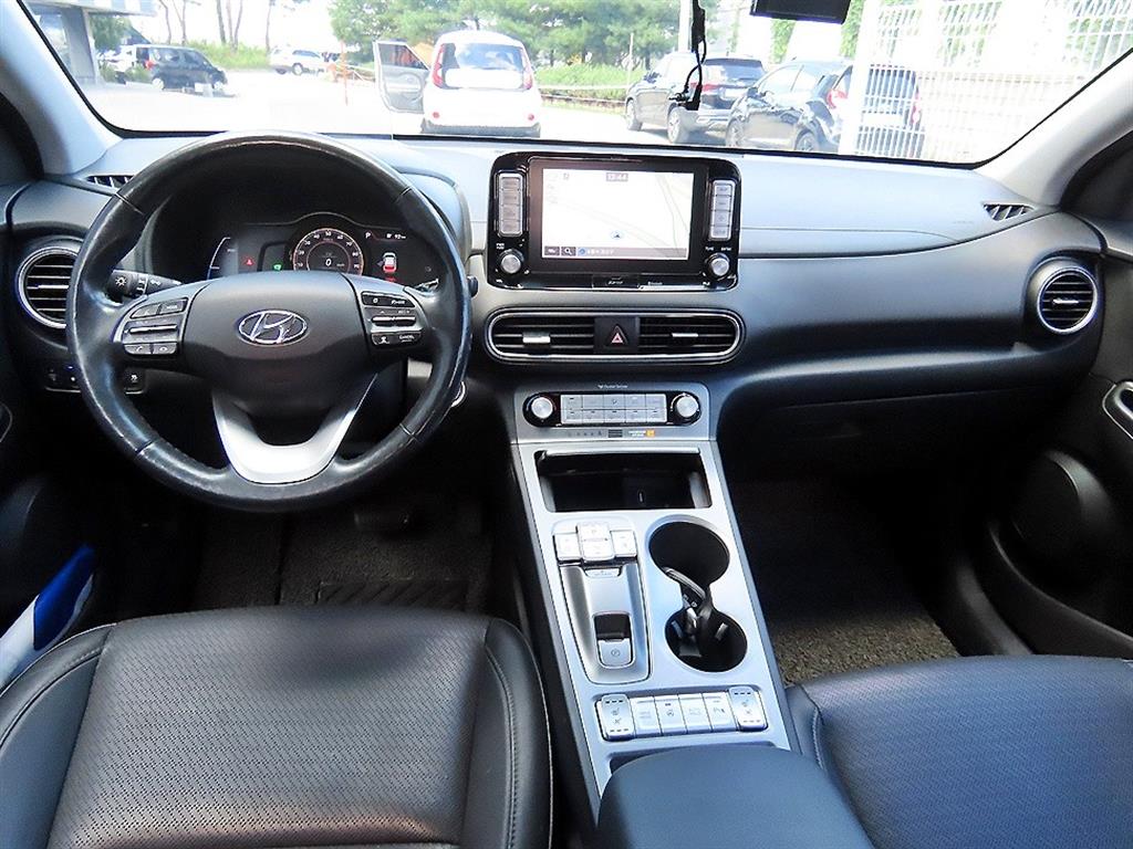 Hyundai Kona — photo 07