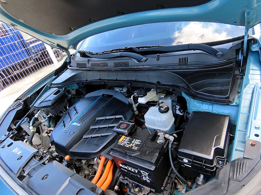 Hyundai Kona — photo 18