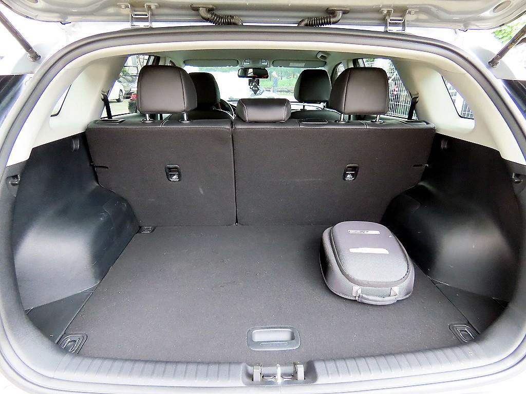 Kia Niro — photo 18