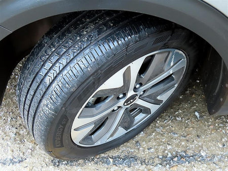 Kia Niro — photo 20