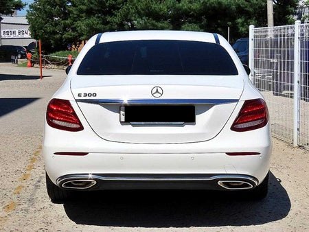 Mercedes-Benz E-Class — photo 04