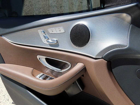 Mercedes-Benz E-Class — photo 11