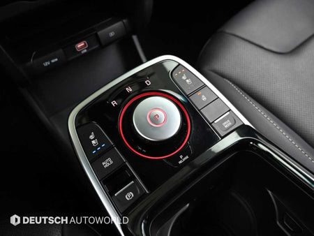 Kia Niro — photo 09