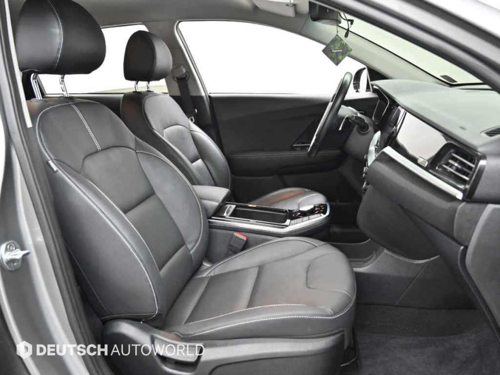 Kia Niro — photo 10
