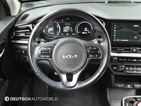 Kia Niro — photo 13