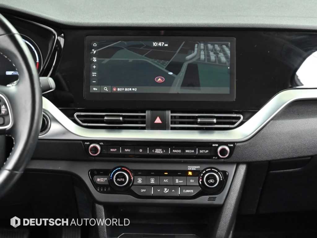 Kia Niro — photo 14