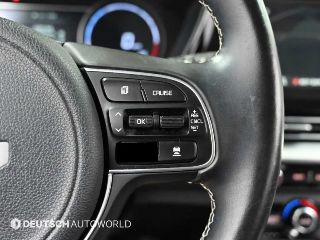 Kia Niro — photo 16
