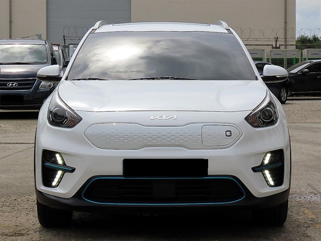 Kia Niro — photo 01