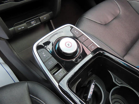 Kia Niro — photo 10