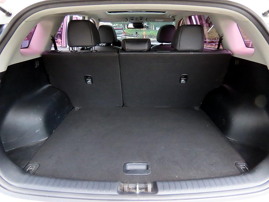 Kia Niro — photo 17