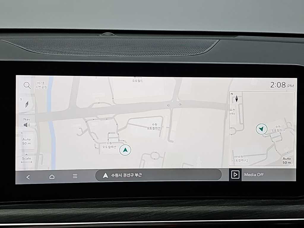 Kia K5 — photo 14