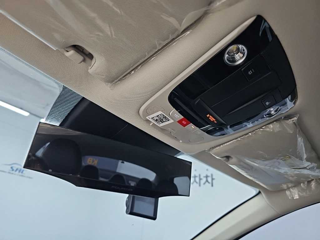 Kia K5 — photo 16