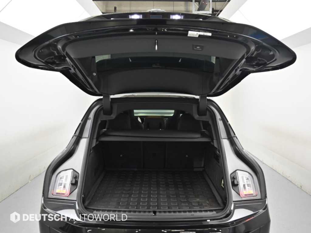 BMW iX — photo 19