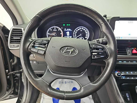 Hyundai Grandeur — photo 09