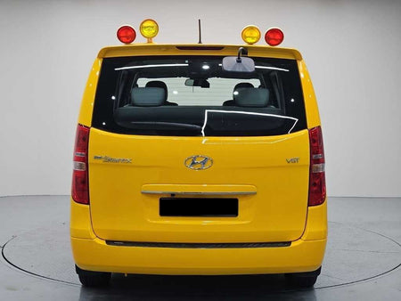Hyundai Starex — photo 03