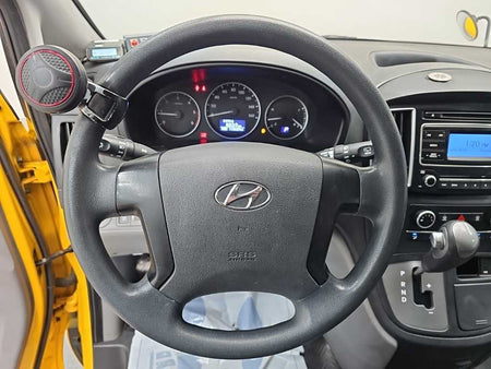 Hyundai Starex — photo 09