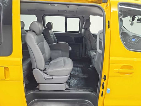 Hyundai Starex — photo 12