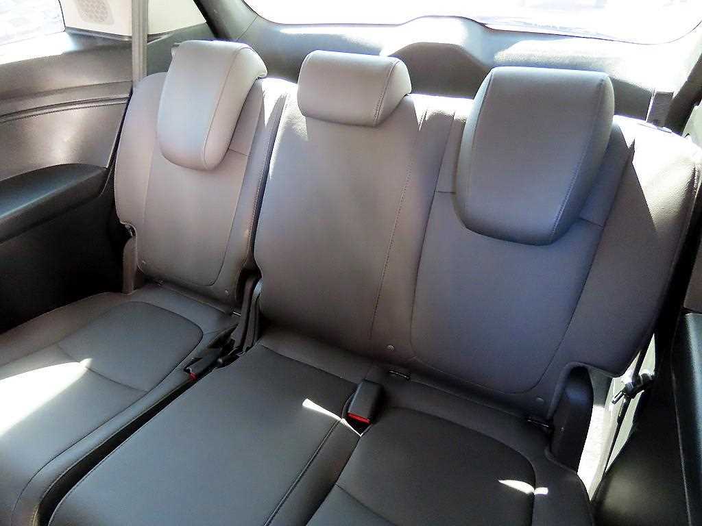 Honda Odyssey — photo 07