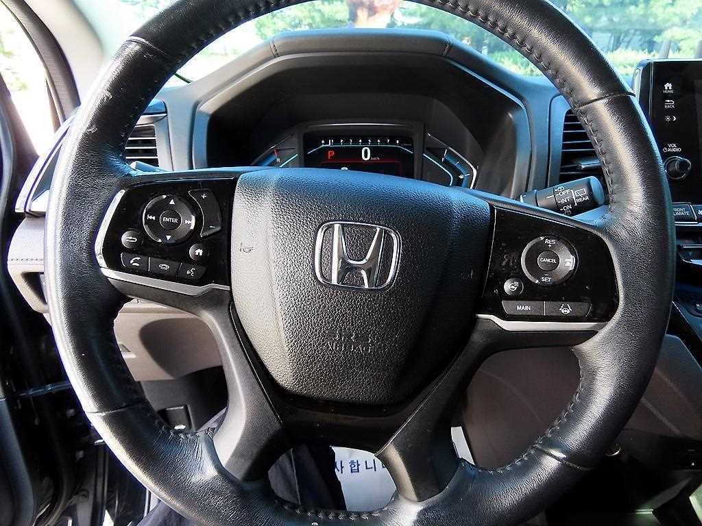 Honda Odyssey — photo 09