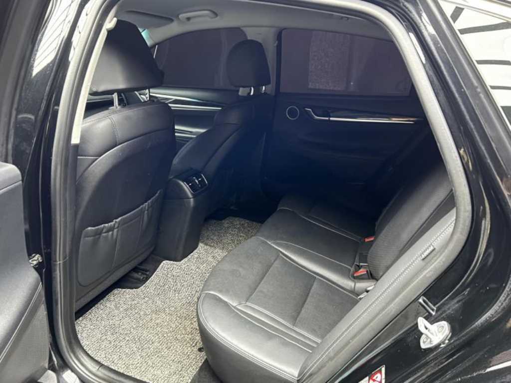 Hyundai Grandeur — photo 06