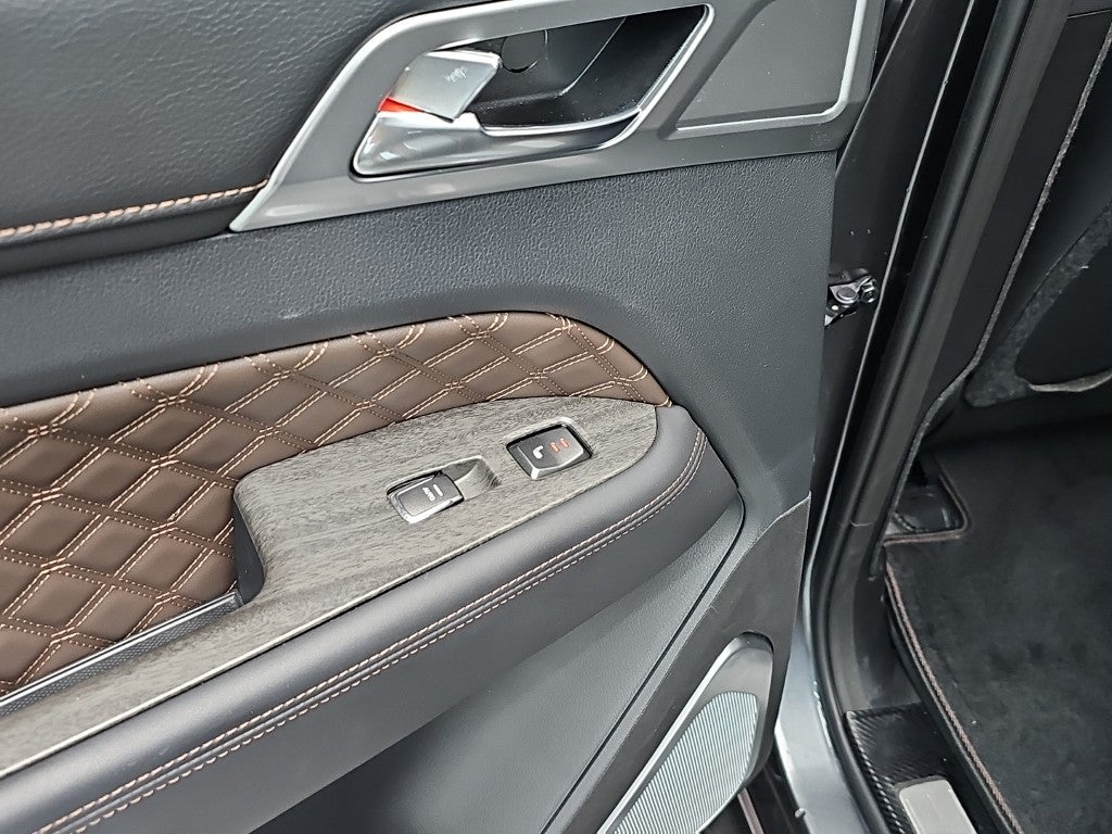 KGM Rexton — photo 13